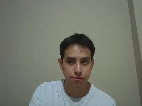 Snapshot of supguyLat chatting on April 2026 05:43:02 AM supguyLat online show from April 2026 05:43:02 AM