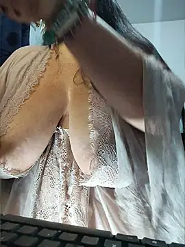 LucyDiamonds1 online show from March 2026 08:58:02 AM