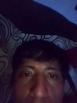 Pugadarkspapi online show from March 2026 10:43:01 AM