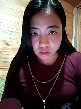 Snapshot of tulipsexy chatting on February 2026 05:27:01 AM tulipsexy online show from February 2026 05:27:01 AM