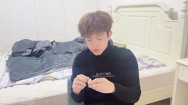 xlong00099 online show from December 2025 02:11:01 PM