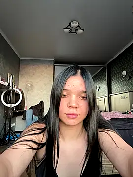 Snapshot of Tiffanysavelin chatting on September 2025 03:26:02 PM Tiffanysavelin online show from September 2025 03:26:02 PM