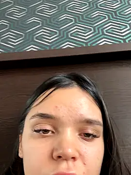 Snapshot of Tiffanysavelin chatting on October 2025 12:13:02 PM Tiffanysavelin online show from October 2025 12:13:02 PM