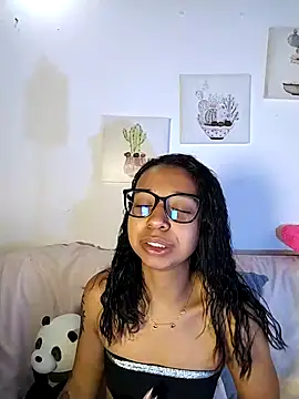 Suzanelee1 online show from October 2025 02:25:02 AM