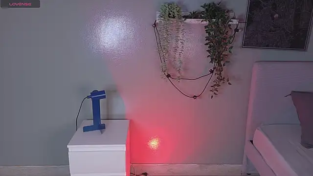 KeendraFox  online show from February 2026 10:44:02 AM