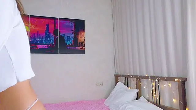 Snapshot of OnlyForYou_ chatting on November 2025 03:34:01 AM OnlyForYou online show from November 2025 03:34:01 AM