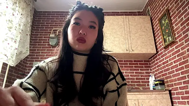 Snapshot of EmmaLeexth chatting on March 2026 10:07:02 AM EmmaLeexth online show from March 2026 10:07:02 AM