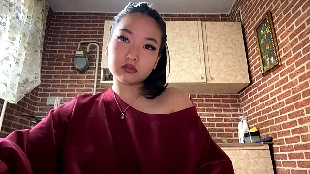 Snapshot of EmmaLeexth chatting on March 2026 10:38:01 AM EmmaLeexth online show from March 2026 10:38:01 AM