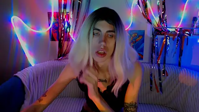 AlexNaughty14 online show from November 2025 09:00:02 AM