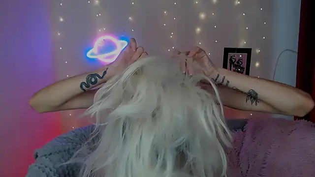 AlexNaughty14 online show from December 2025 10:45:02 AM