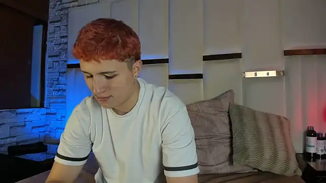 ANLLELOAndANGELA online show from March 2026 04:18:01 PM