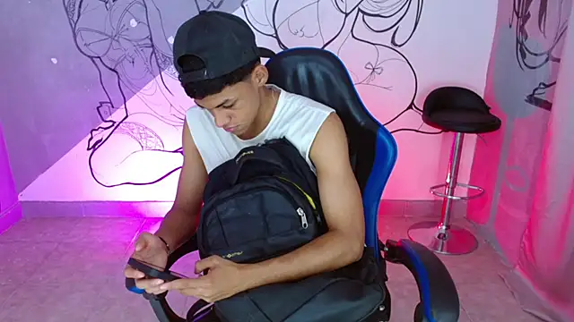 deivid bigcock1 online show from December 2025 12:27:01 AM