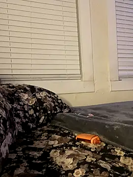 QUEENCALIMOD online show from November 2025 03:34:01 AM