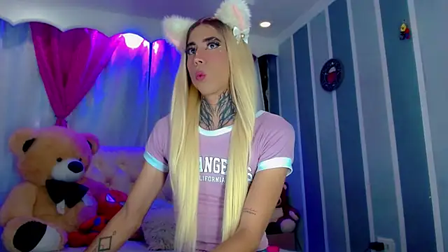 Julia Bulette1 online show from March 2026 01:36:02 PM