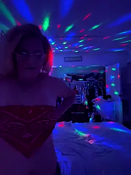 Snapshot of blondefun3818 chatting on September 2025 02:13:02 AM blondefun3818 online show from September 2025 02:13:02 AM