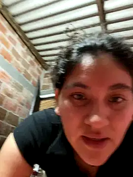 lunasexyhot18 online show from September 2025 04:30:01 PM