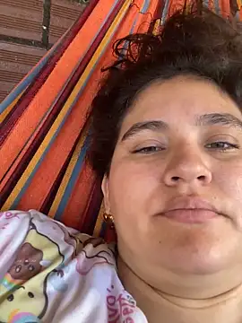 lunasexyhot18 online show from October 2025 04:57:01 PM