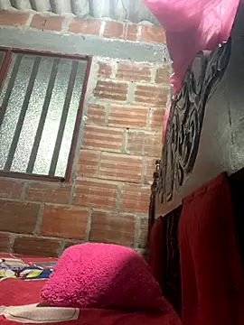 lunasexyhot18 online show from October 2025 07:09:02 PM