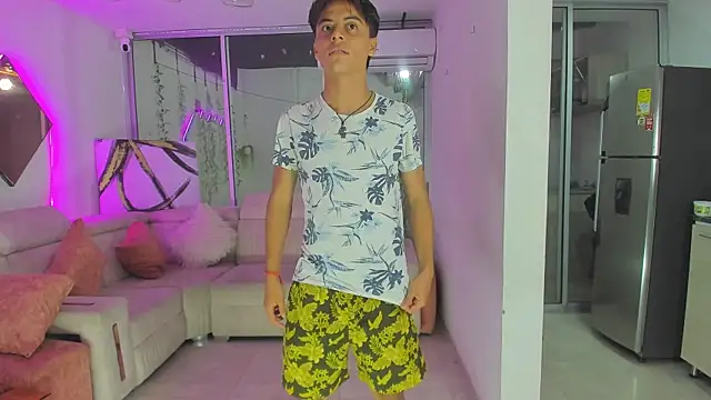 Snapshot of Houseofwarrios chatting on November 2025 05:28:02 AM Houseofwarrios online show from November 2025 05:28:02 AM