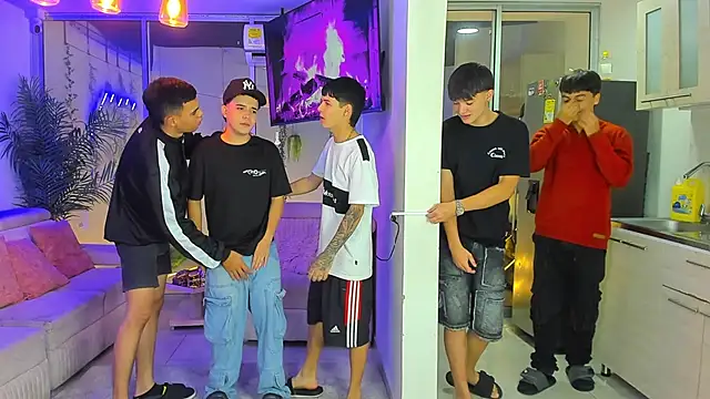 Houseofwarrios online show from April 2026 06:07:01 AM