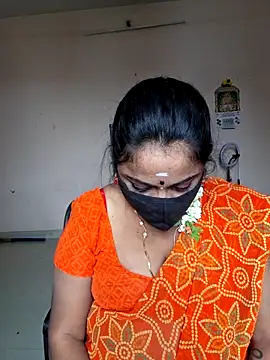 queendivya online show from June 2026 04:58:01 AM
