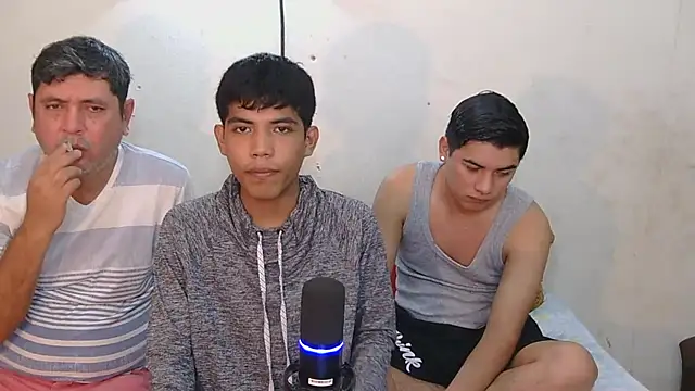 P4NT0J4 online show from April 2026 05:43:02 AM