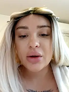 mariabloom9 online show from December 2025 11:08:01 AM