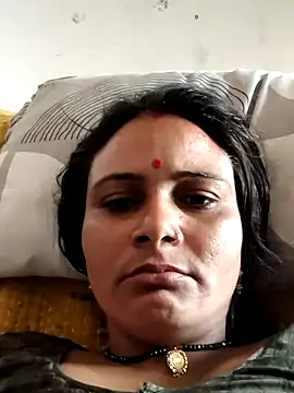 Snapshot of Hotruvi chatting on July 2026 06:59:02 AM Hotruvi online show from July 2026 06:59:02 AM