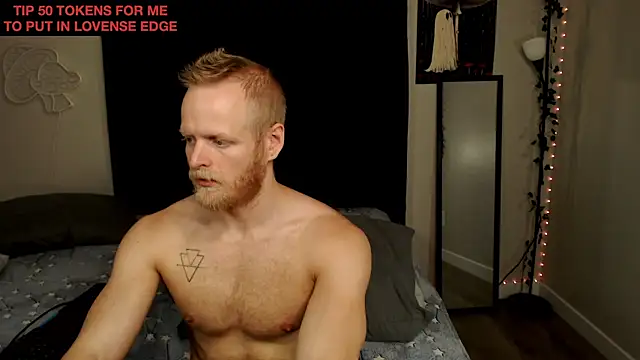 Snapshot of randyroderick chatting on October 2025 11:31:01 PM randyroderick online show from October 2025 11:31:01 PM