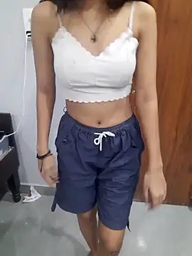 Baby girl67 online show from April 2026 06:12:02 PM