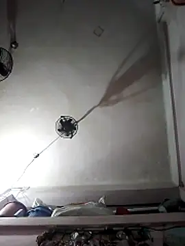 crish09 online show from February 2026 11:13:01 AM