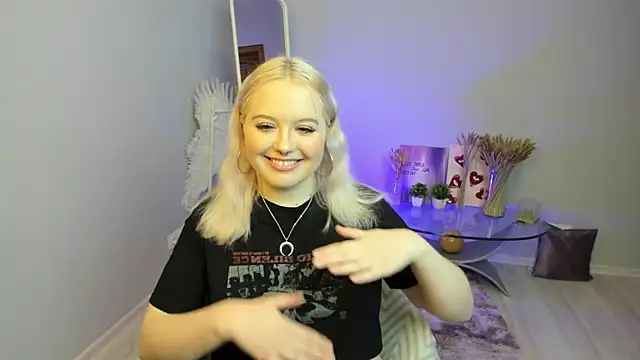 RoseThomas  online show from September 2025 03:26:01 PM