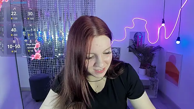 Layla Glam online show from October 2025 05:46:01 PM