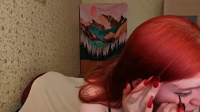 Snapshot of Layla_Glam chatting on June 2026 03:05:01 PM Layla Glam online show from June 2026 03:05:01 PM