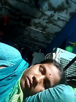 Snapshot of Soya8080 chatting on October 2025 03:13:01 PM Soya8080 online show from October 2025 03:13:01 PM