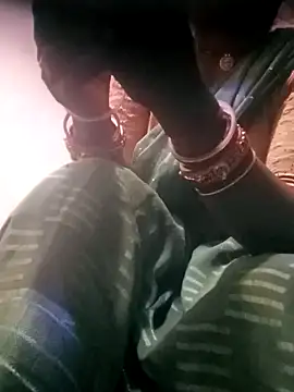 Snapshot of Soya8080 chatting on November 2025 09:17:02 PM Soya8080 online show from November 2025 09:17:02 PM