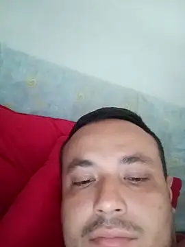 Snapshot of hiouxxx chatting on November 2025 04:28:02 PM hiouxxx online show from November 2025 04:28:02 PM