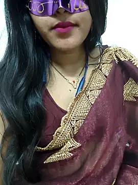 Snapshot of suzika_ chatting on October 2025 03:02:01 PM suzika online show from October 2025 03:02:01 PM