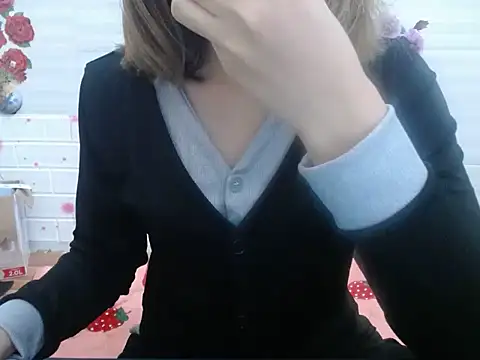 Snapshot of Hannie_26 chatting on December 2025 01:50:02 PM Hannie 26 online show from December 2025 01:50:02 PM