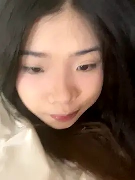 Snapshot of -Tania- chatting on November 2025 08:50:02 AM -Tania- online show from November 2025 08:50:02 AM