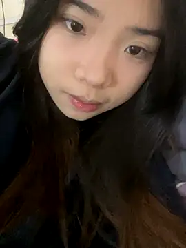 Snapshot of -Tania- chatting on December 2025 07:36:01 AM -Tania- online show from December 2025 07:36:01 AM