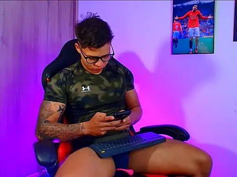 evan greey online show from October 2025 03:48:01 AM