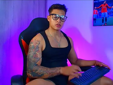 evan greey online show from October 2025 03:48:02 AM