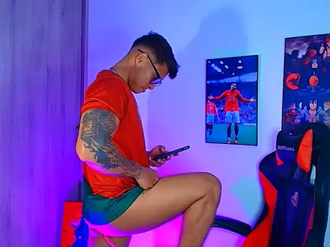 evan greey online show from October 2025 04:24:02 AM