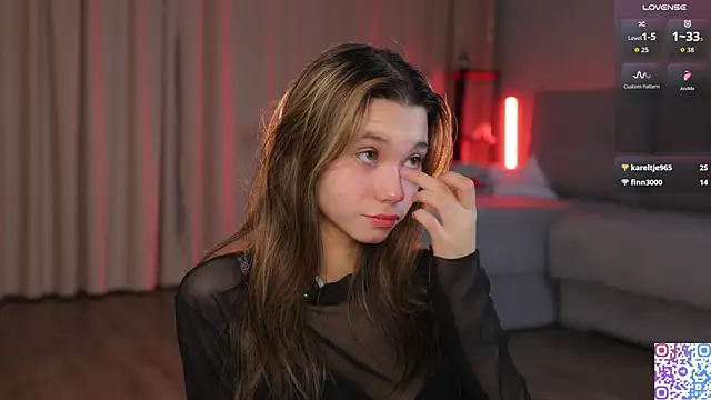 lovekissmes online show from November 2025 03:49:01 PM