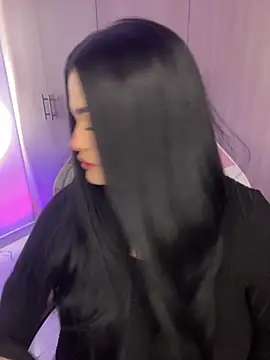 Mericute  online show from November 2025 01:53:01 AM