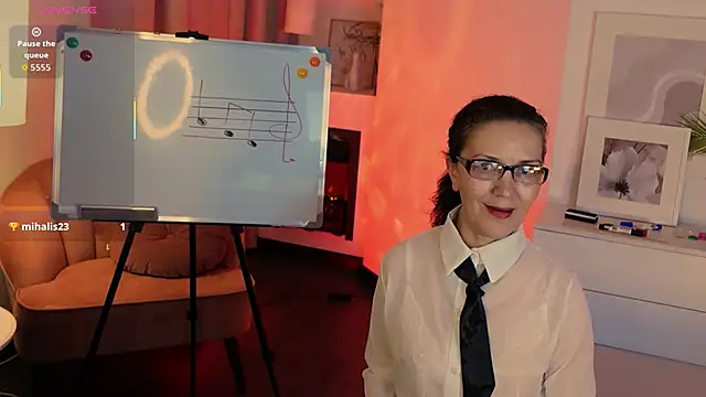 Snapshot of Irene_Marlow chatting on December 2025 02:15:01 PM Irene Marlow online show from December 2025 02:15:01 PM