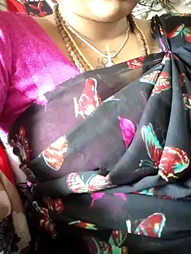 sweetqueen143 online show from November 2025 04:55:02 AM