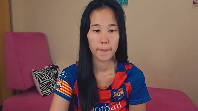 Reina  chan online show from May 2026 09:45:01 PM