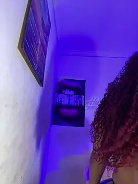 becca wilsson online show from February 2026 10:11:01 PM